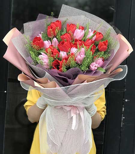 Bó hoa tulip tặng mẹ