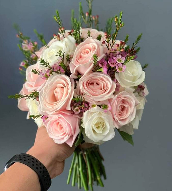 Hoa cầm tay cô dâu đẹp xinh đẹp nhất