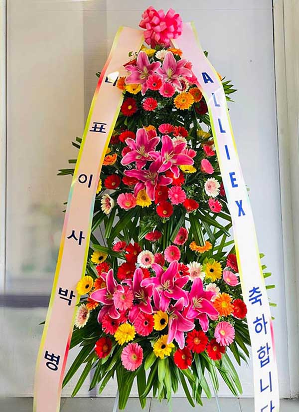 Kệ hoa khai trương kiểu Hàn Quốc