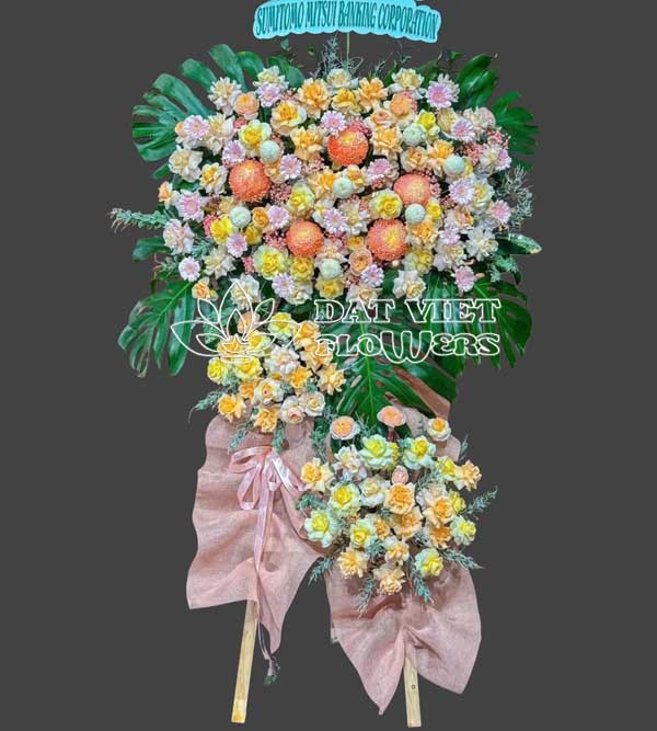 Một kệ hoa khai trương hợp phong thủy sẽ càng nhân thêm ý nghĩa