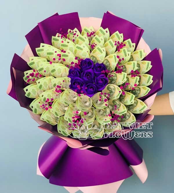 Hoa tiền Tím yêu thương